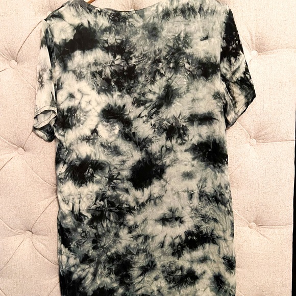 Zara Black & Green tie Dye Long Batik T-Shirt | Size L - Picture 4 of 5
